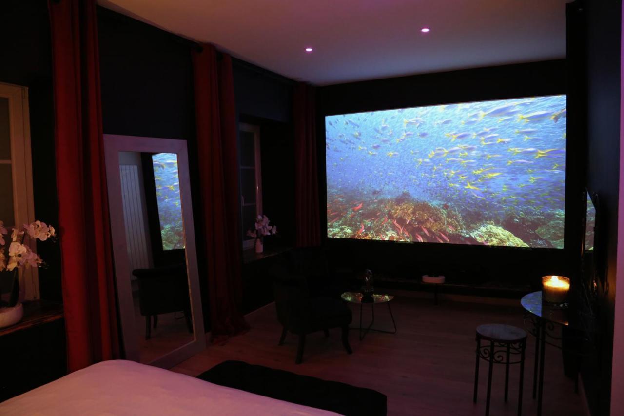 Love Room Gold - Les Delices Rooms Angers Dış mekan fotoğraf