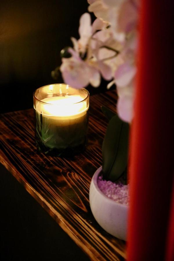 Love Room Gold - Les Delices Rooms Angers Dış mekan fotoğraf